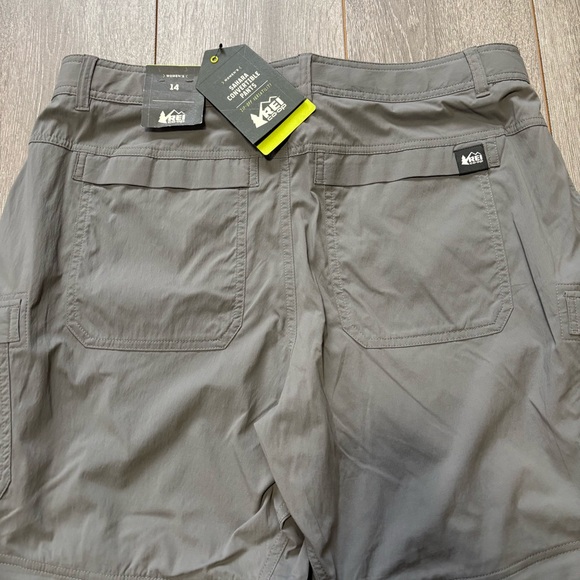 REI Co-op Sahara Convertible 2 in 1 weather resistant hike pants womens 14 - Picture 10 of 11